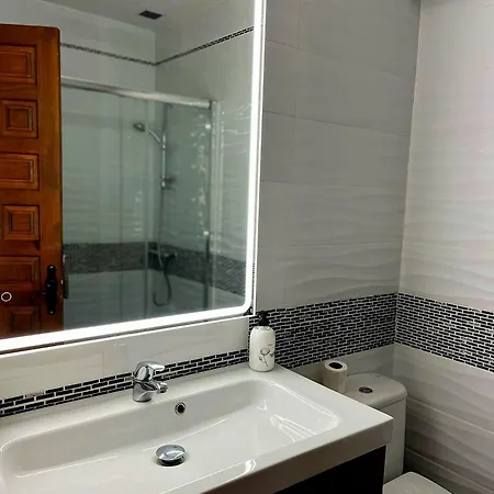 Holiday Apartments 아파트